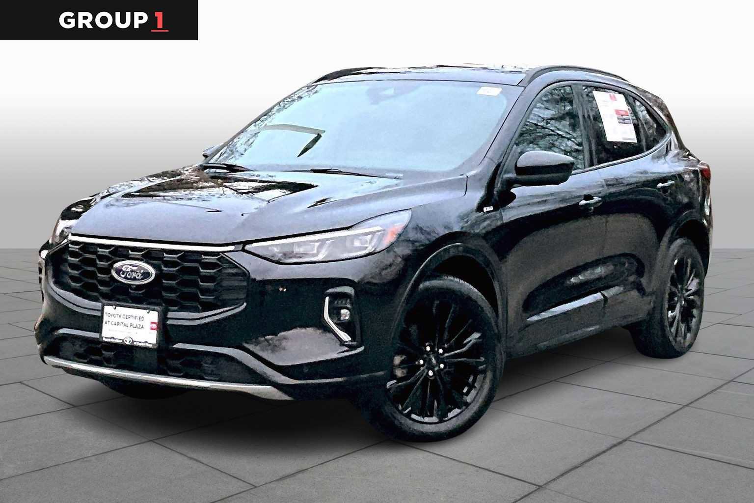 Used 2023 Ford Escape ST-Line Elite image 1