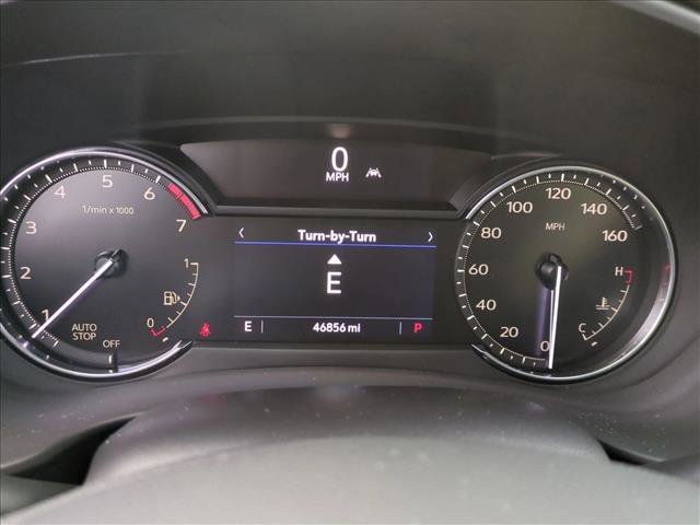 Used 2022 Cadillac XT4 Luxury w/ Driver Awareness Package image 11