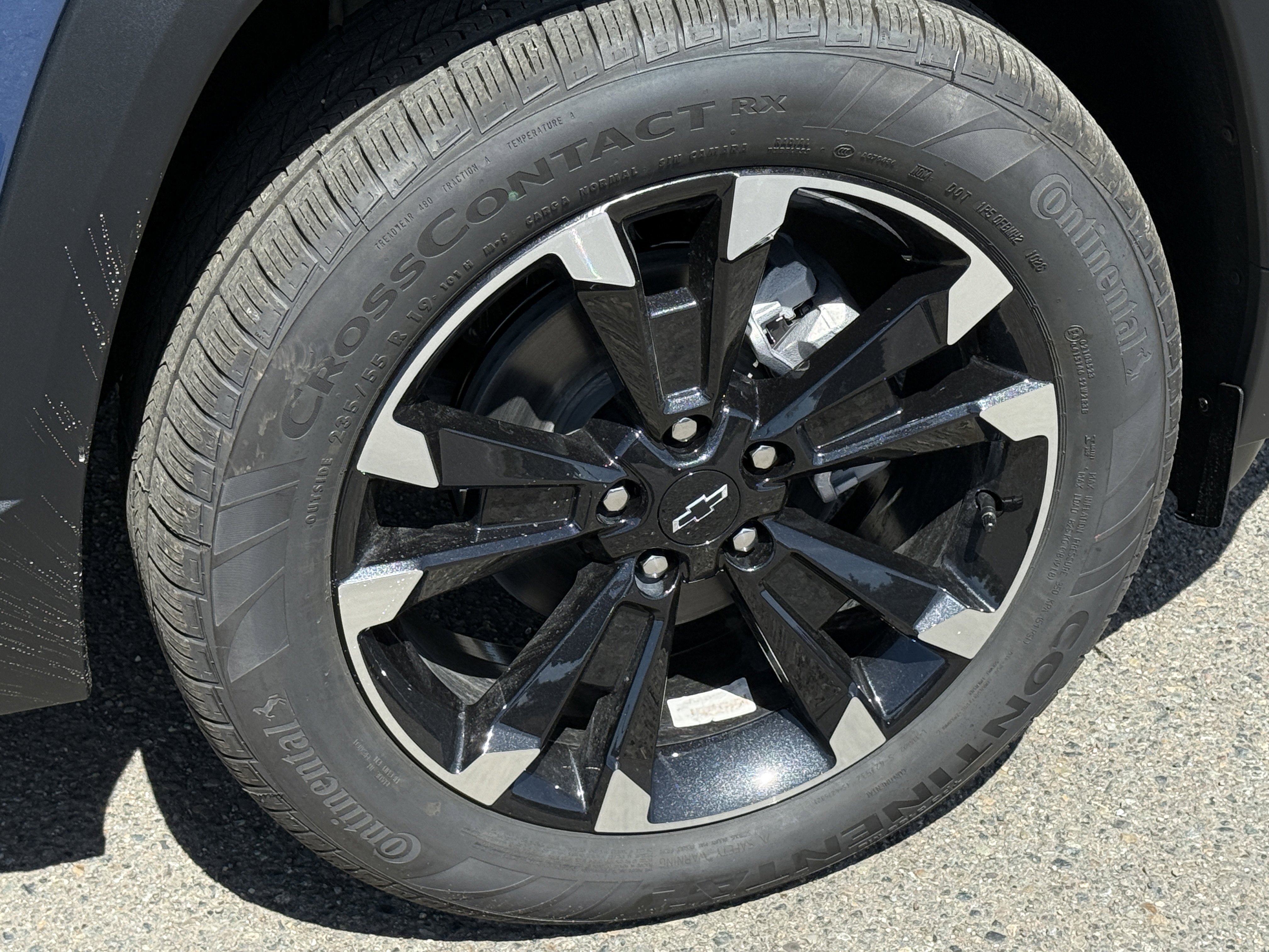 New 2026 Chevrolet Equinox RS w/ Convenience Package III AWD/4WD image 28