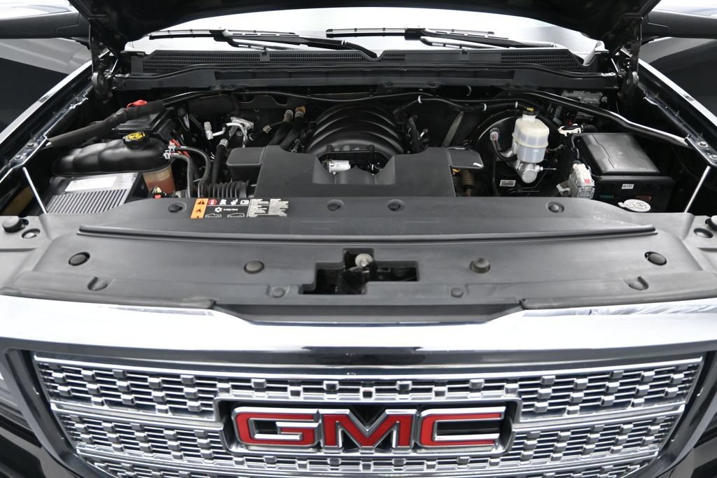 Used 2018 GMC Sierra 1500 Denali w/ Denali Ultimate Package AWD/4WD image 19