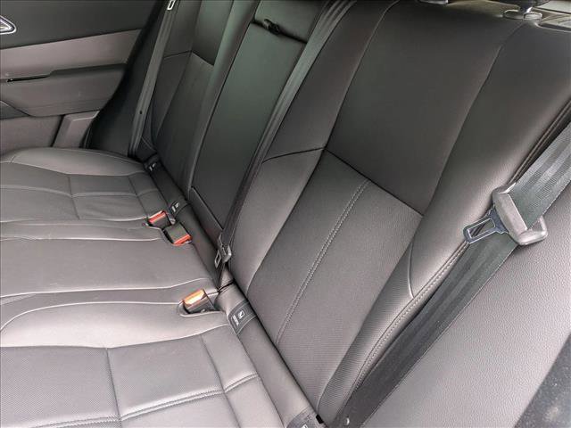 Used 2024 Land Rover Range Rover Velar Dynamic SE AWD/4WD image 15