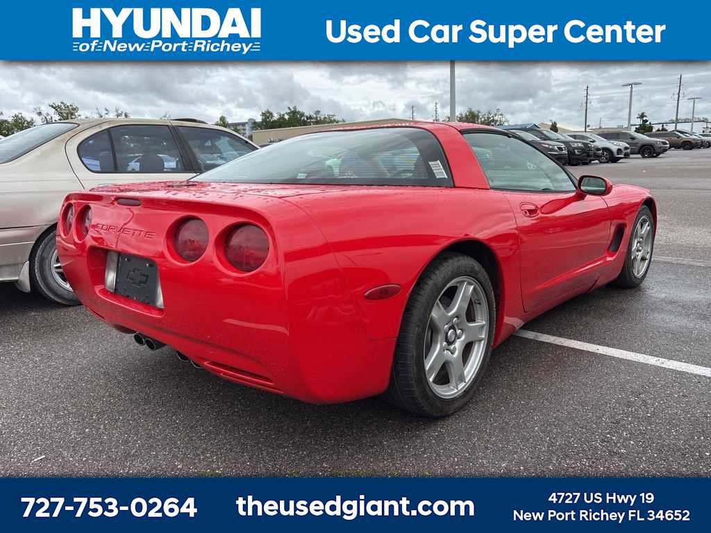 Used 1998 Chevrolet Corvette Coupe w/ Roof Pkg image 3