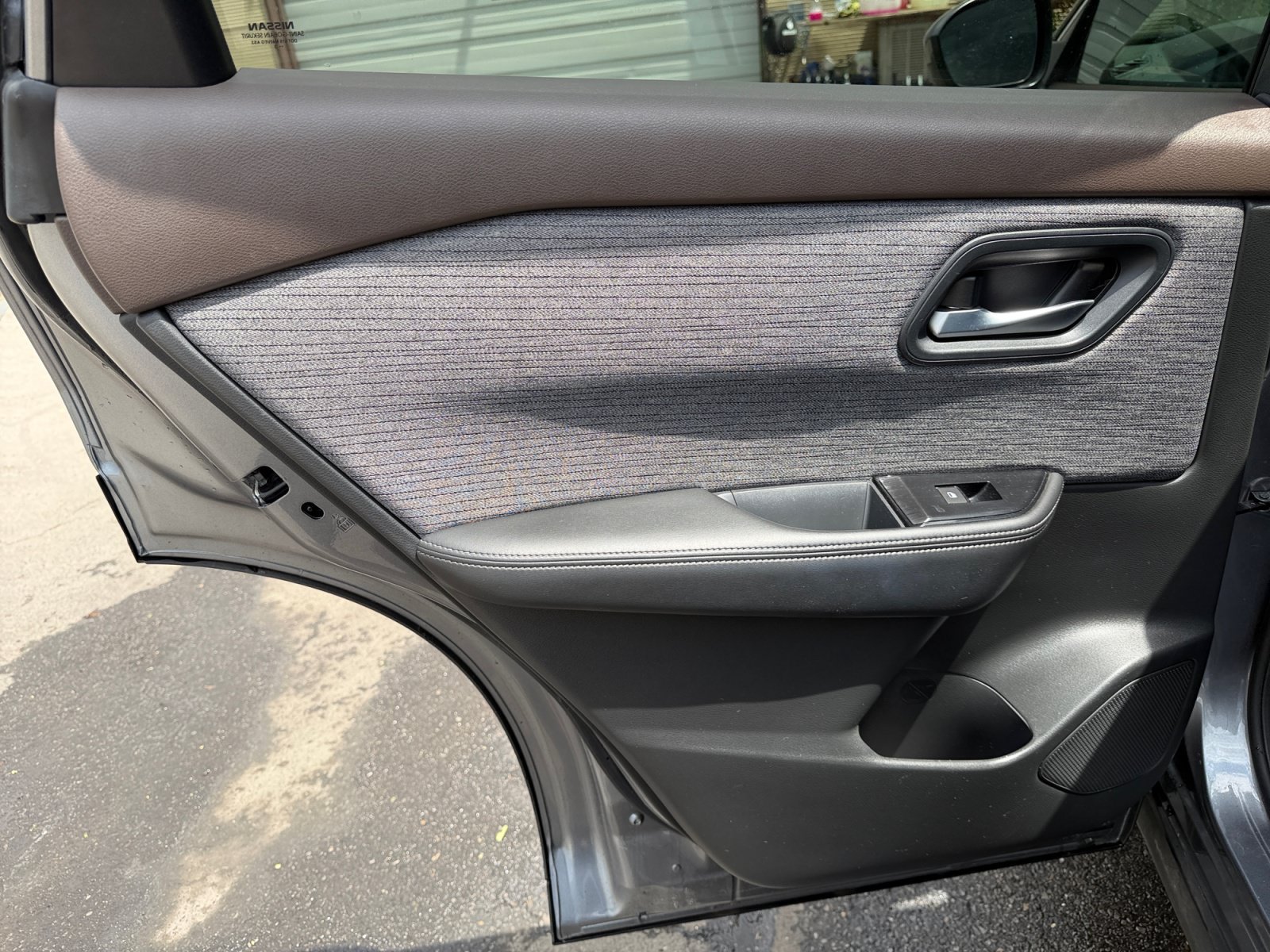 Used 2023 Nissan Rogue SV AWD/4WD image 26