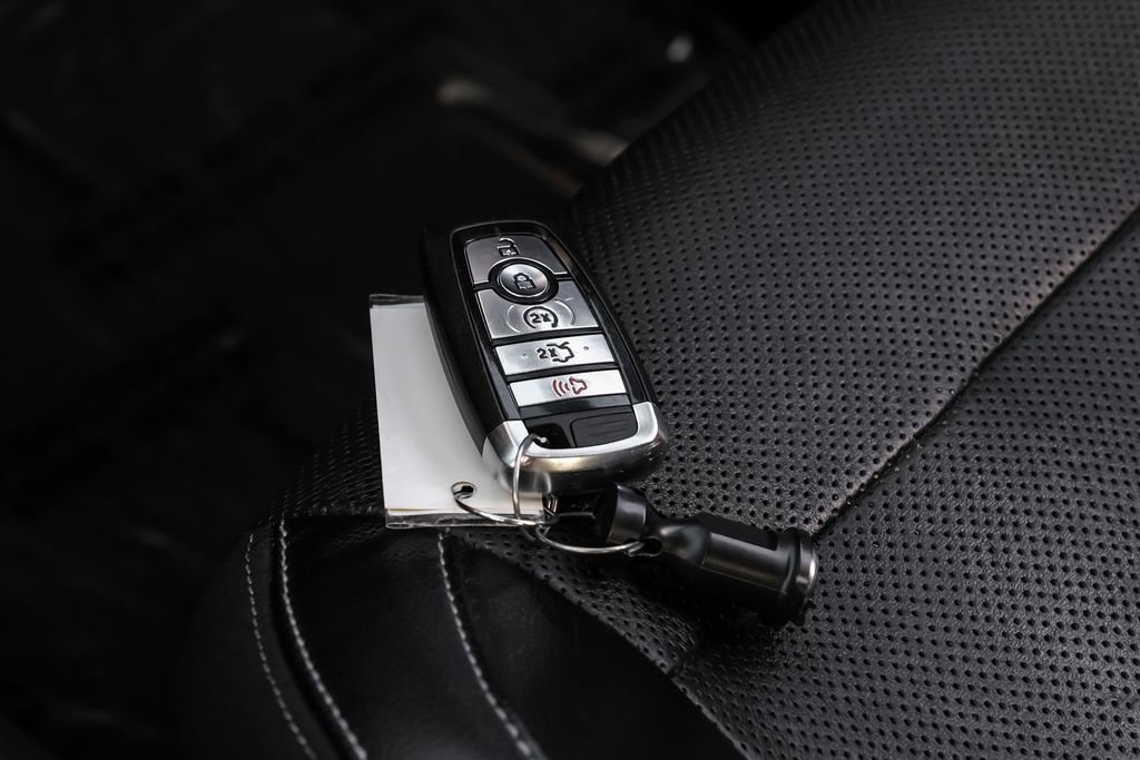 Used 2019 Ford Mustang GT Premium RWD image 51