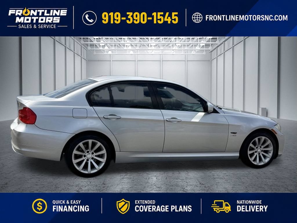 Used 2011 BMW 328i xDrive Sedan AWD/4WD image 8