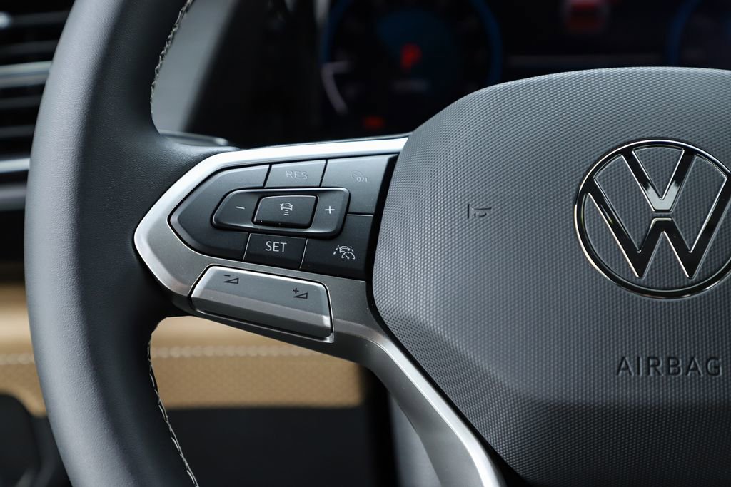 New 2026 Volkswagen Atlas Cross Sport SE image 60