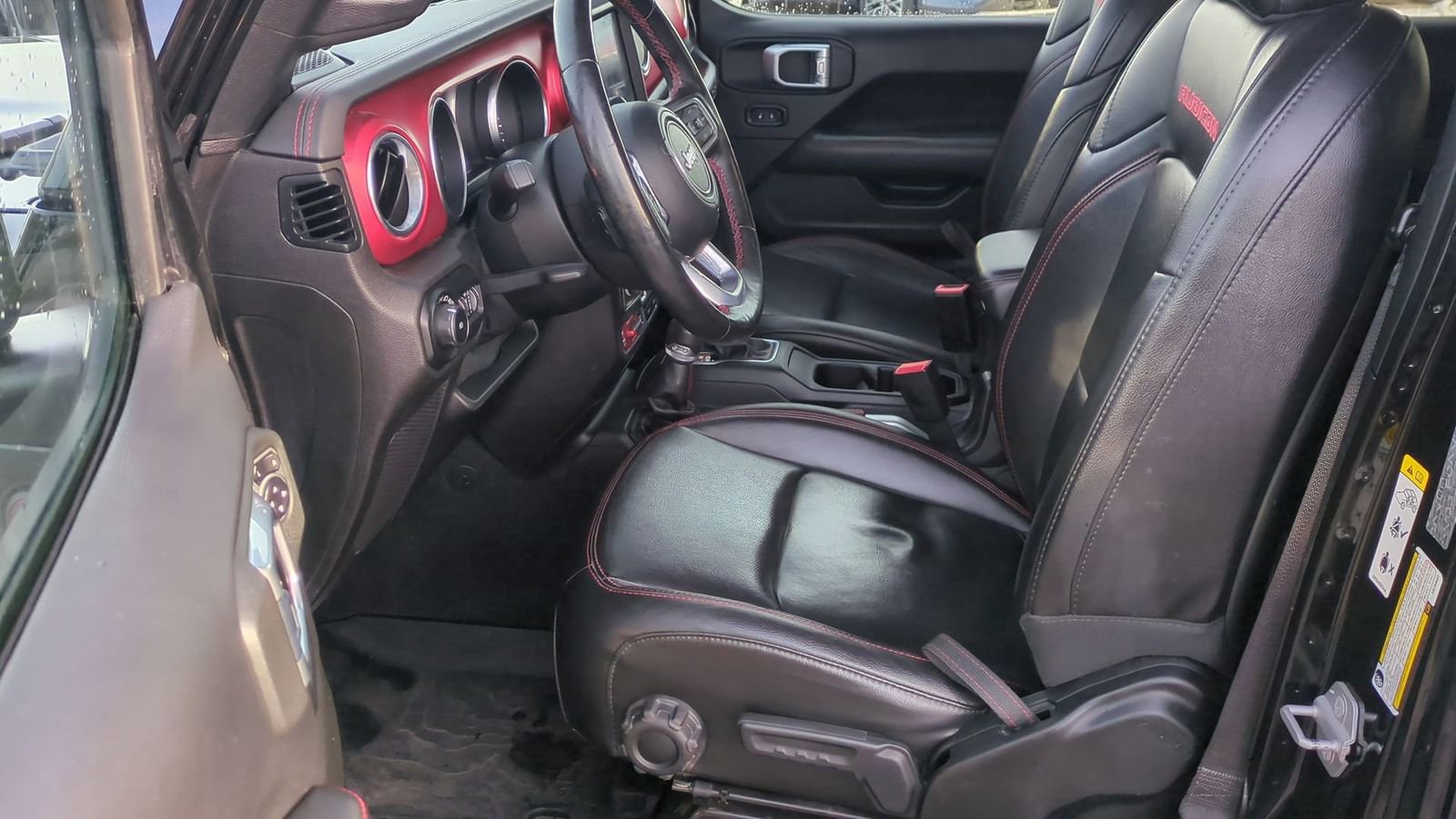 Used 2020 Jeep Wrangler Unlimited Rubicon w/ Dual Top Group image 18