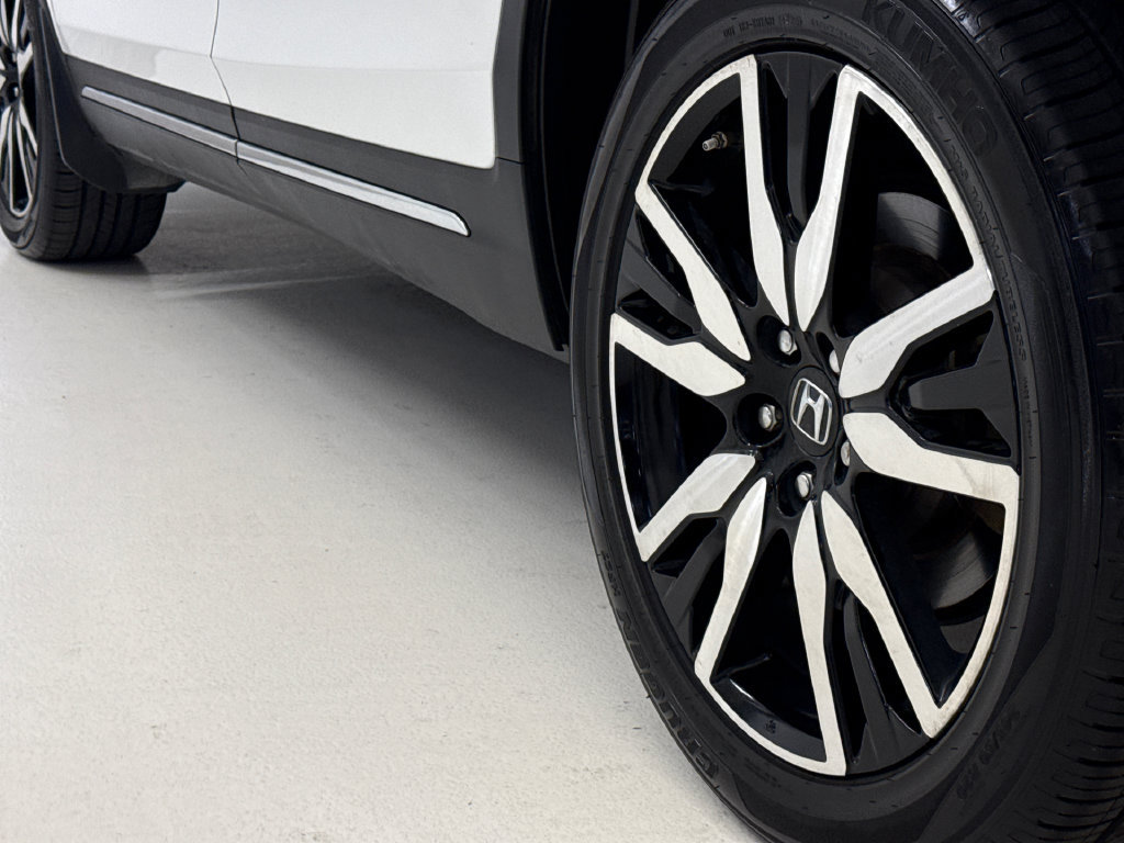 Certified 2022 Honda Pilot Touring image 11