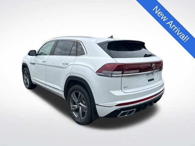 Used 2024 Volkswagen Atlas Cross Sport SEL R-Line image 5