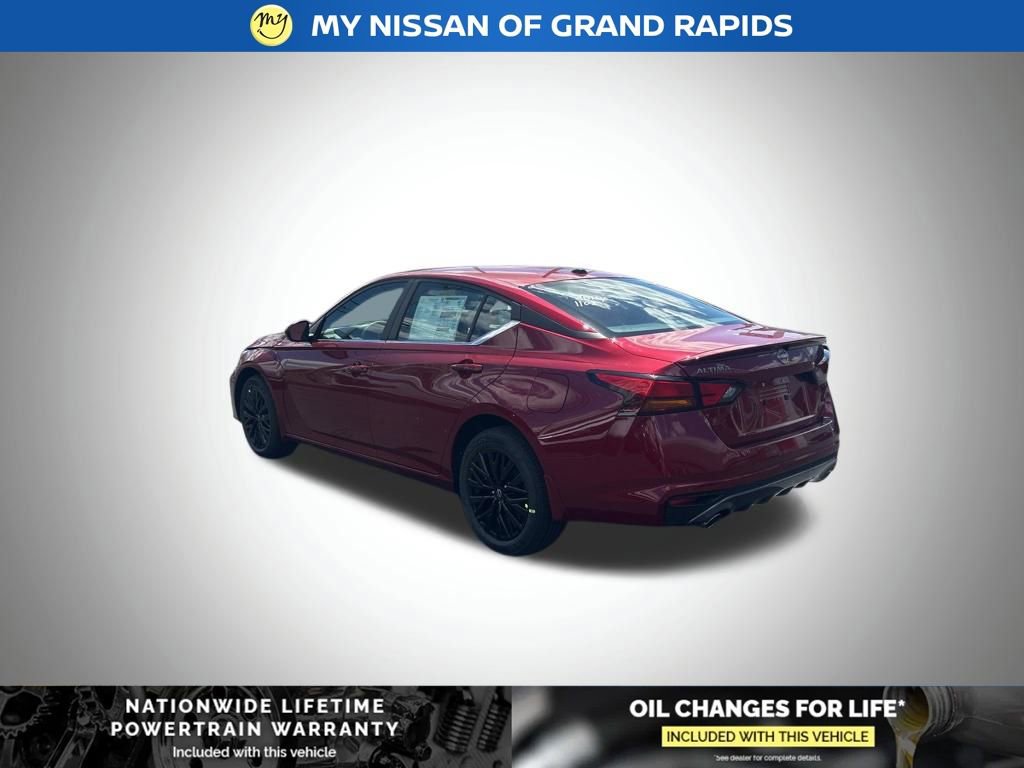 New 2026 Nissan Altima 2.5 SV w/ SV Special Edition Package AWD/4WD image 3