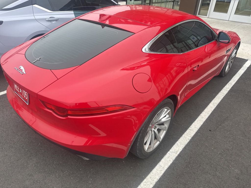 Used 2017 Jaguar F-TYPE Coupe RWD image 4
