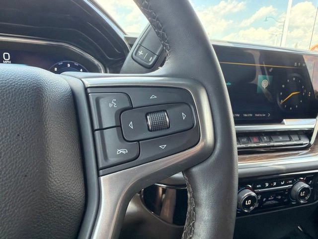 Used 2023 Chevrolet Silverado 1500 LT AWD/4WD image 38