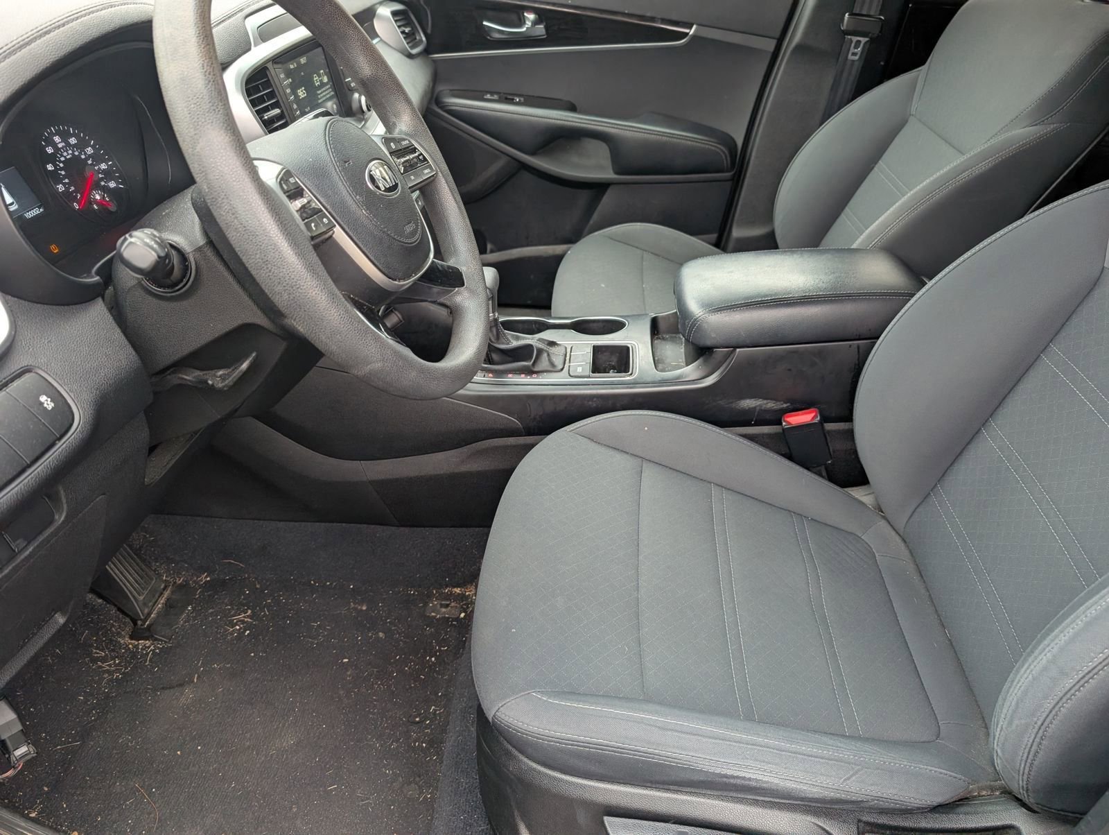 Used 2019 Kia Sorento L image 6