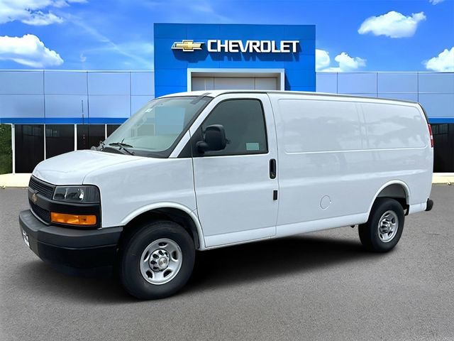 New 2026 Chevrolet Express 2500 RWD image 7