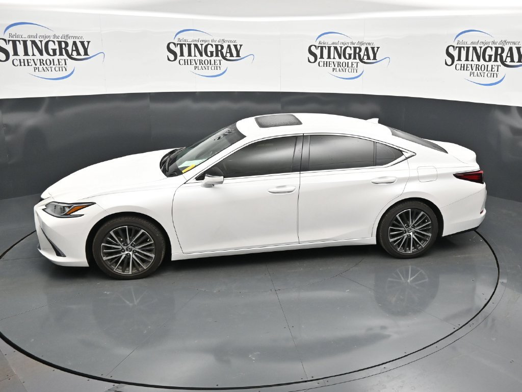 Used 2024 Lexus ES 350 w/ Premium Package FWD image 21