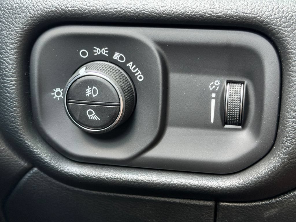 New 2026 RAM 3500 Tradesman AWD/4WD image 29