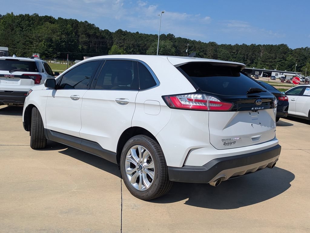 Used 2022 Ford Edge Titanium w/ Equipment Group 301A AWD/4WD image 6