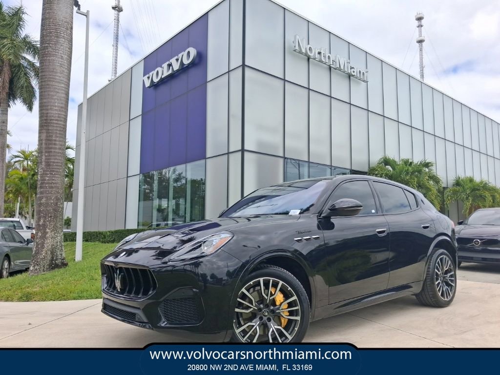 Used 2023 Maserati Grecale Modena image 1