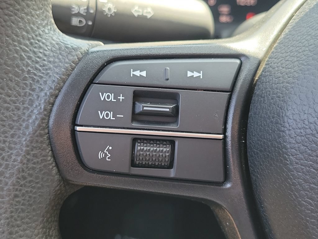 Certified 2023 Honda Accord EX image 22