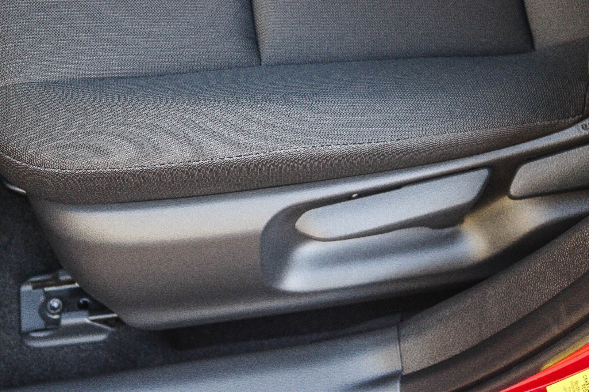 New 2027 Toyota Corolla LE w/ Carpet Mat Package (TMS) FWD image 24