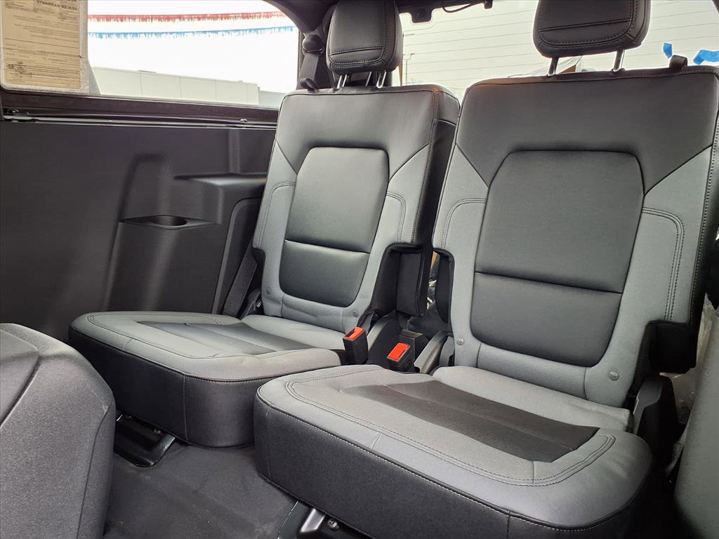 Used 2024 Ford Bronco Black Diamond w/ Sasquatch Package image 6