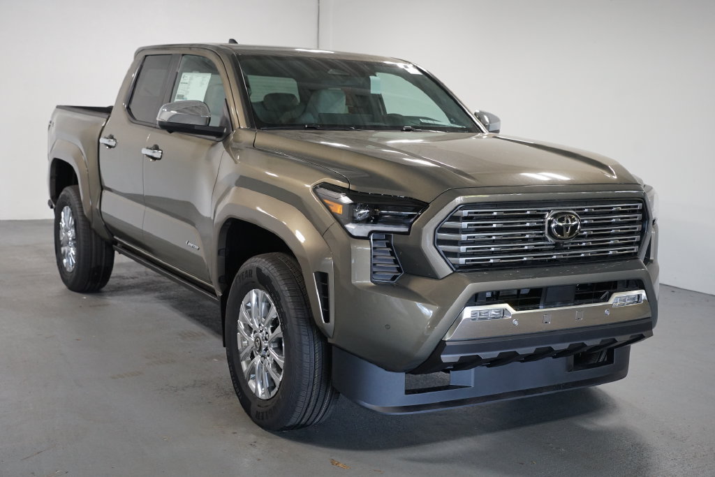 New 2026 Toyota Tacoma Limited AWD/4WD image 3