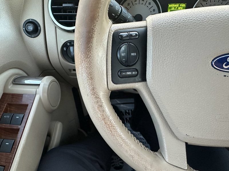 Used 2006 Ford Explorer Eddie Bauer RWD image 18