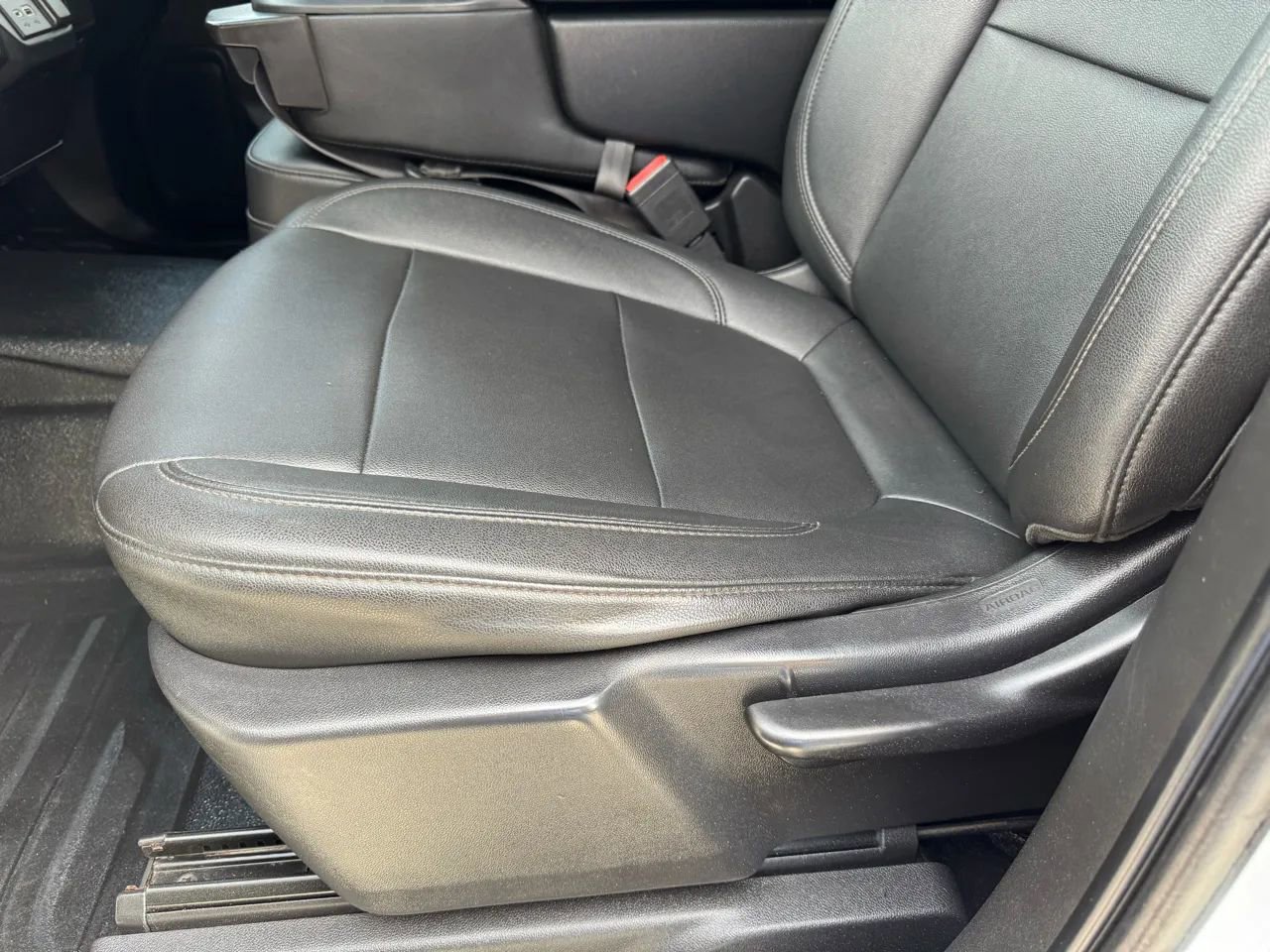 Used 2021 GMC Sierra 3500 2WD Crew Cab w/ Convenience Package image 24