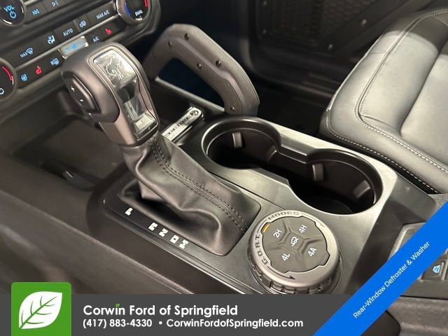 New 2025 Ford Bronco Badlands image 40