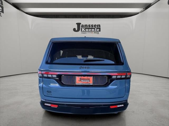 New 2026 Jeep Grand Wagoneer L Limited AWD/4WD image 39