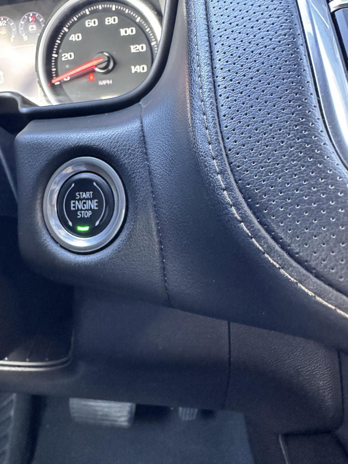 Used 2021 Chevrolet Suburban Premier w/ Premium Package image 39