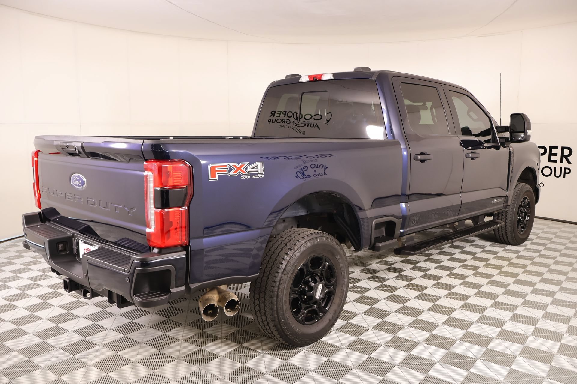 Used 2024 Ford F250 XL w/ STX Appearance Package AWD/4WD image 19