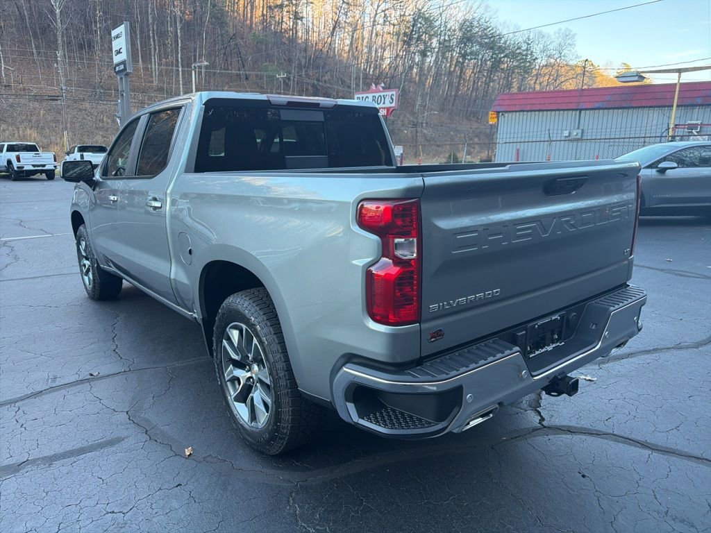 New 2026 Chevrolet Silverado 1500 LT image 2