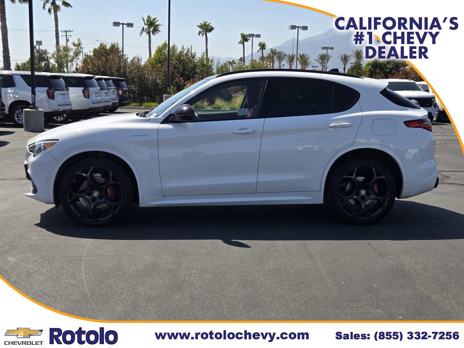 Used 2022 Alfa Romeo Stelvio Veloce AWD/4WD image 4