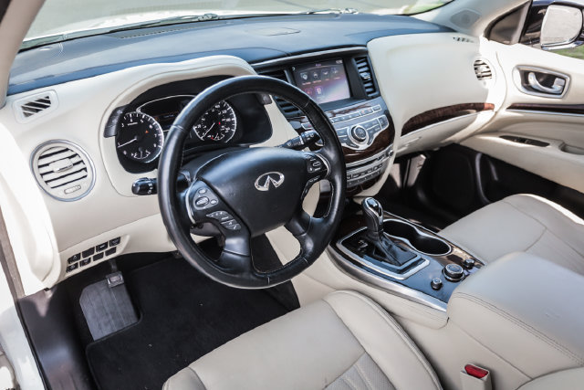 Used 2017 INFINITI QX60 Luxe w/ Deluxe Technology Package AWD/4WD image 48