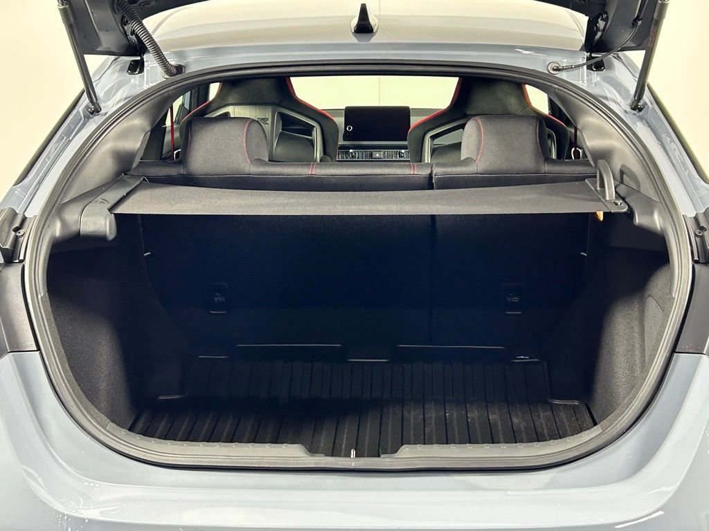 Used 2025 Honda Civic Type R image 15