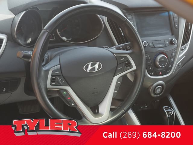 Used 2017 Hyundai Veloster Value Edition FWD image 38
