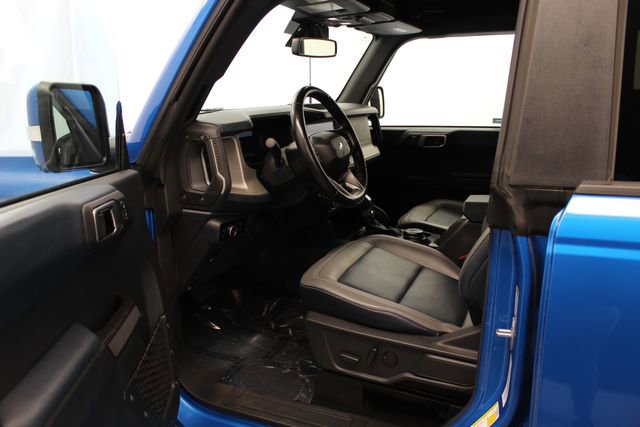 Used 2024 Ford Bronco Outer Banks AWD/4WD image 15