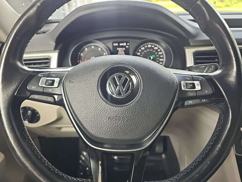 Used 2018 Volkswagen Atlas SE AWD/4WD image 17
