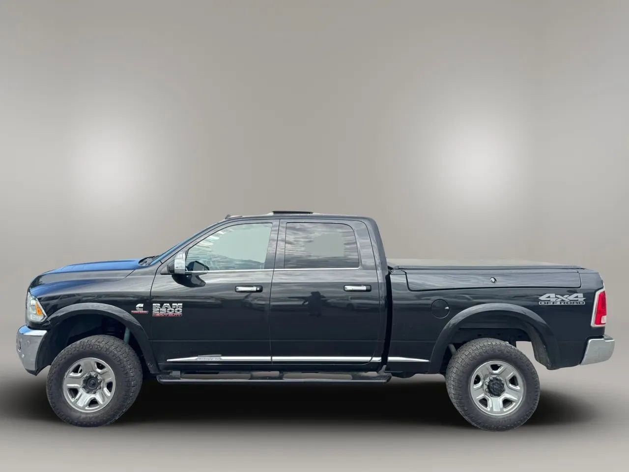 Used 2018 RAM 2500 Limited AWD/4WD image 6