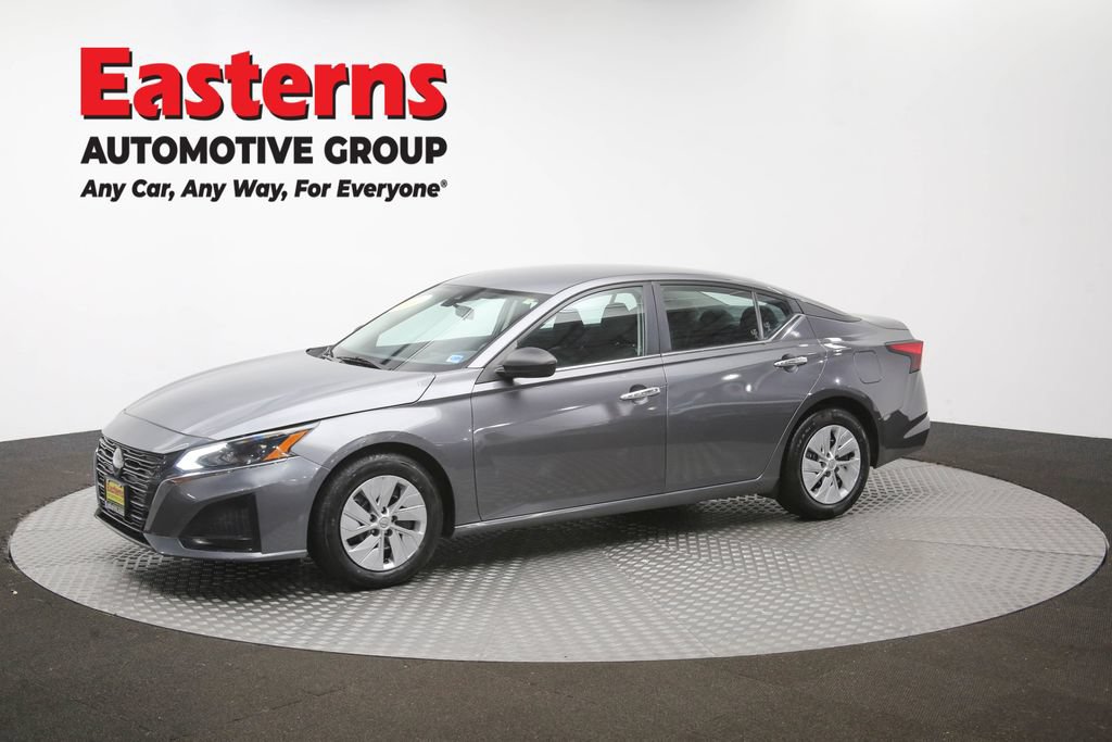 Used 2024 Nissan Altima 2.5 S FWD image 52