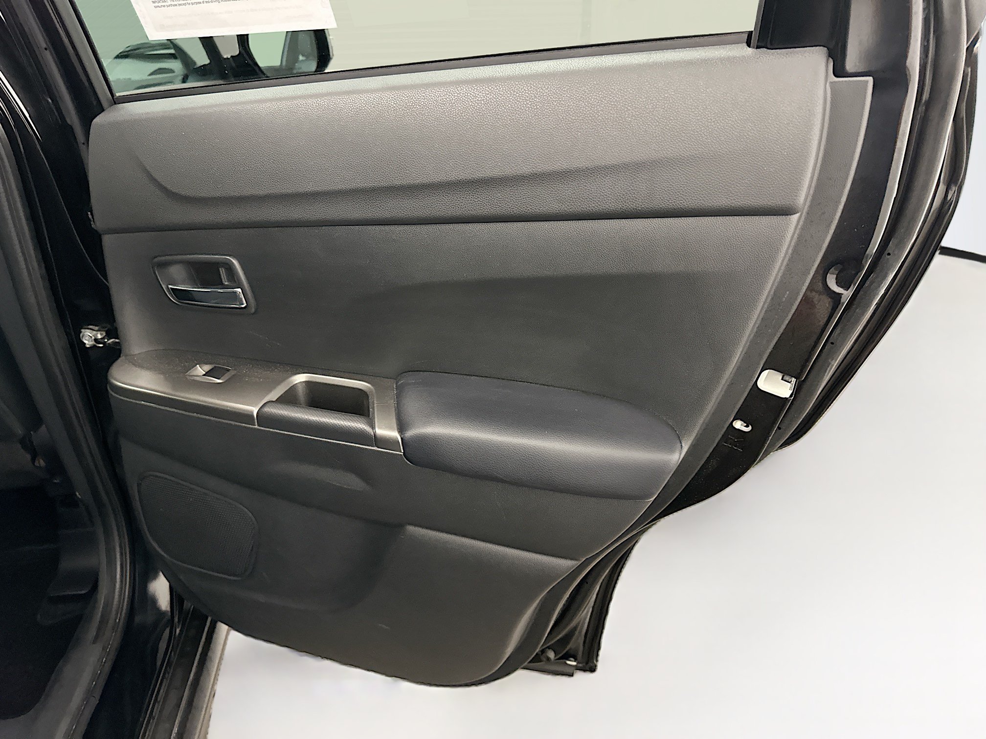 Used 2024 Mitsubishi Outlander Sport AWD image 30