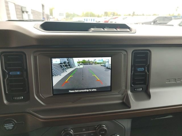Used 2022 Ford Bronco Outer Banks image 23