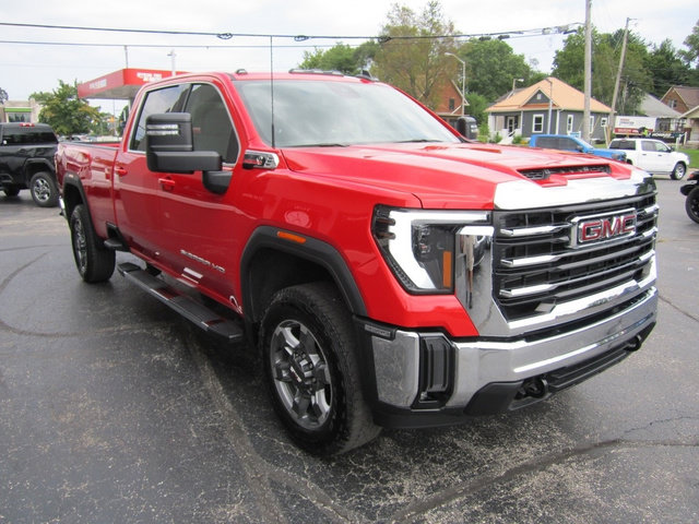 Used 2025 GMC Sierra 3500 SLE w/ SLE Convenience Package AWD/4WD image 5