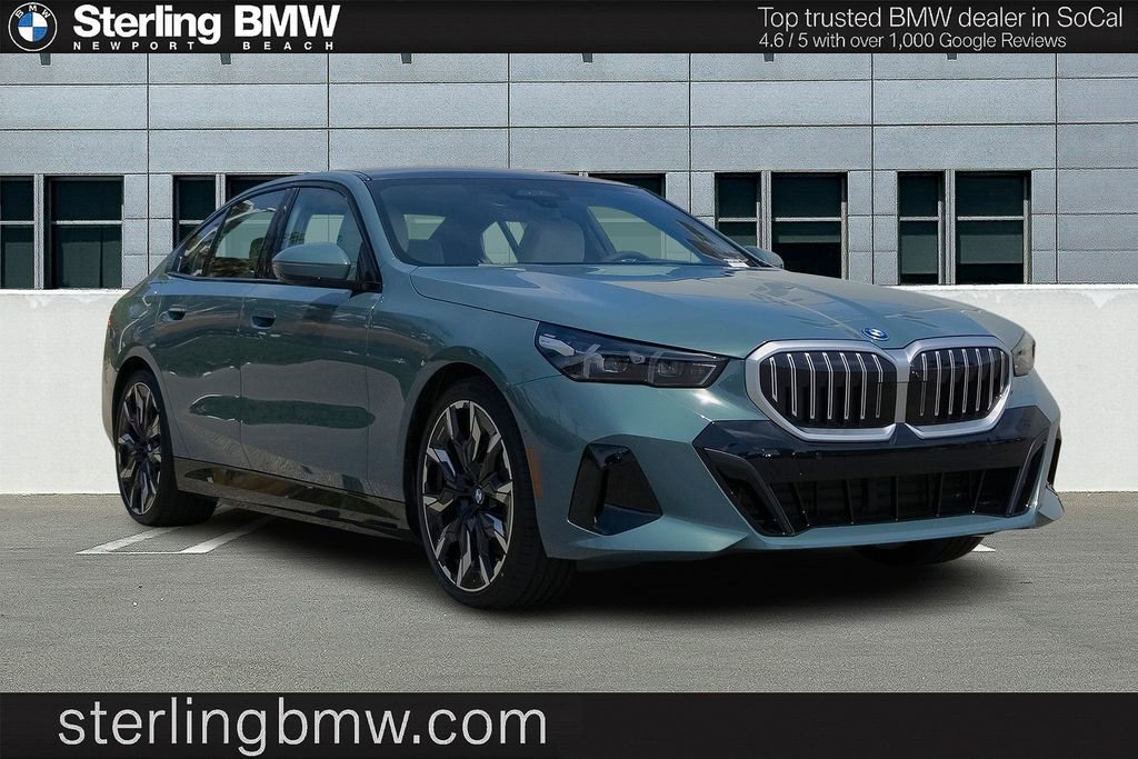 New 2026 BMW 550e xDrive image 1
