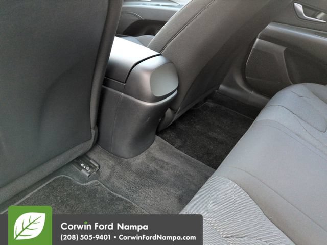 Used 2023 Hyundai Elantra SEL FWD image 27