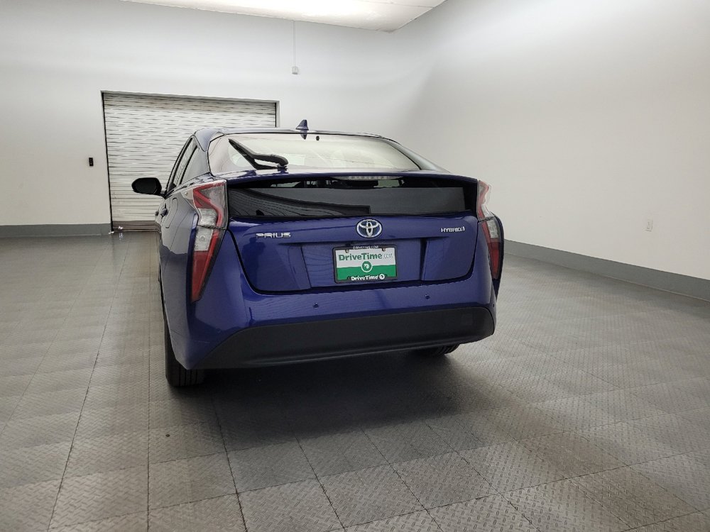 Used 2017 Toyota Prius Three image 6