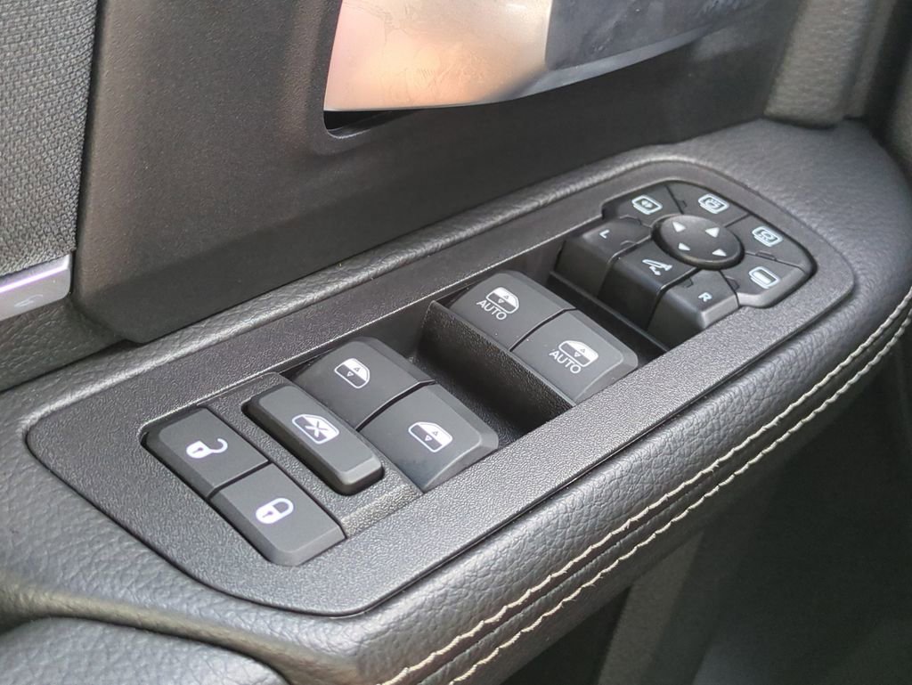 New 2025 RAM 2500 Big Horn image 25