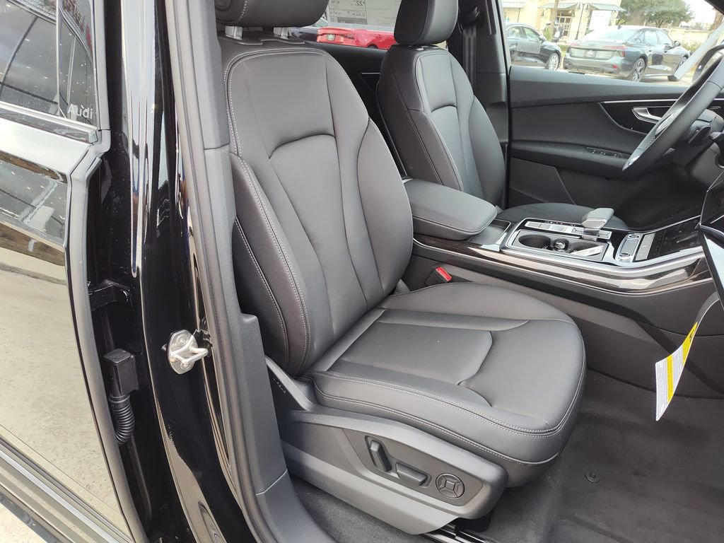 New 2026 Audi Q7 2.0T Premium image 12
