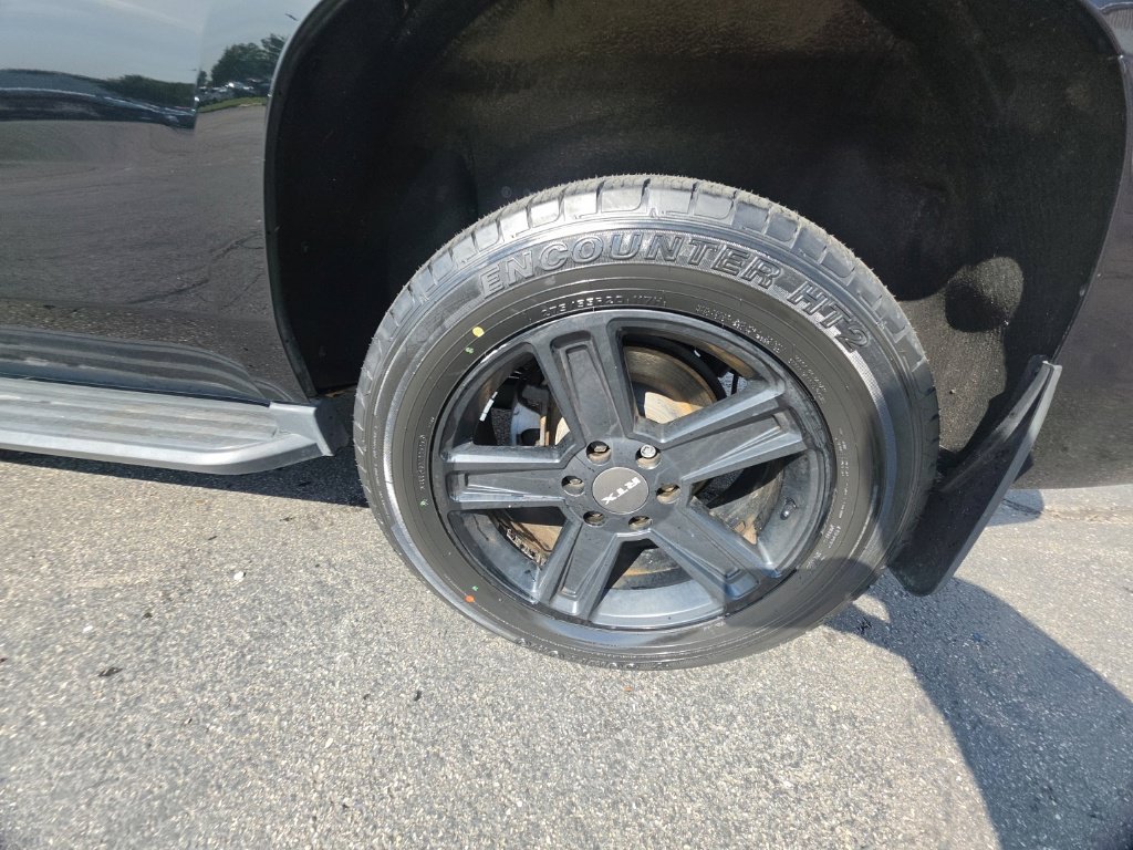 Used 2019 Chevrolet Tahoe LT AWD/4WD image 10